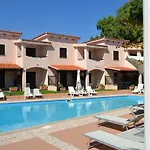 Hotell Marina Manna And Club Village
