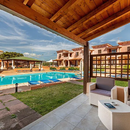 Отель Marina Manna And Club Village 3*