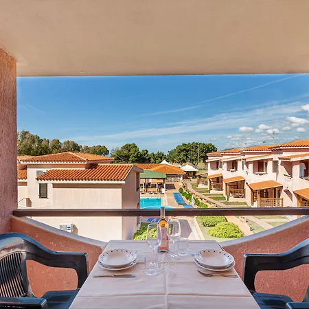 Marina Manna And Club Village 호텔 3*