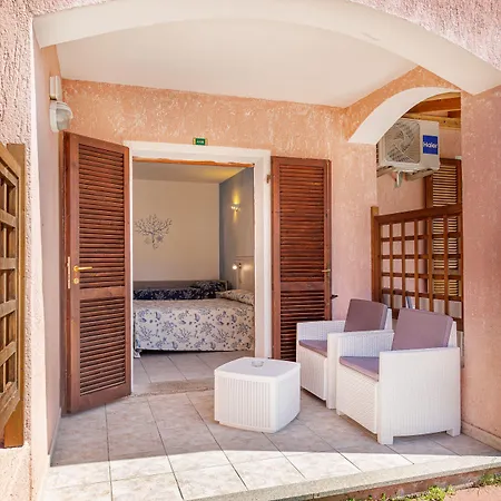 فندق Marina Manna And Club Village فاليدوريا