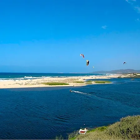 Marina Manna And Club Village