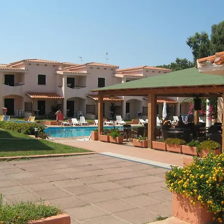 Marina Manna And Club Village