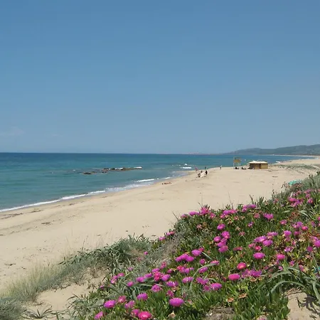 Marina Manna And Club Village 호텔 발레도리아