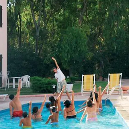 Marina Manna And Club Village Отель