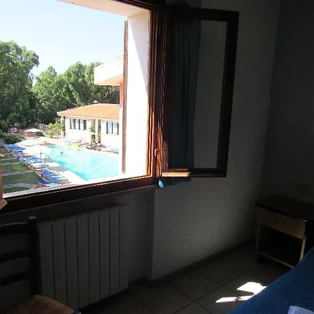 Marina Manna And Club Village Валледория