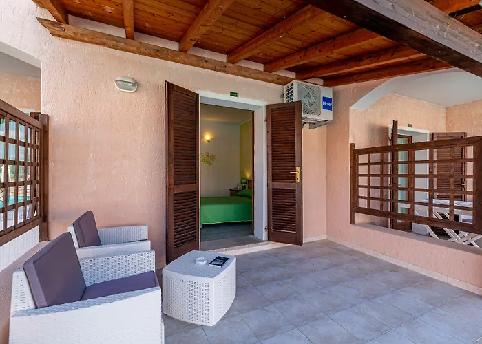 Marina Manna And Club Village 3*