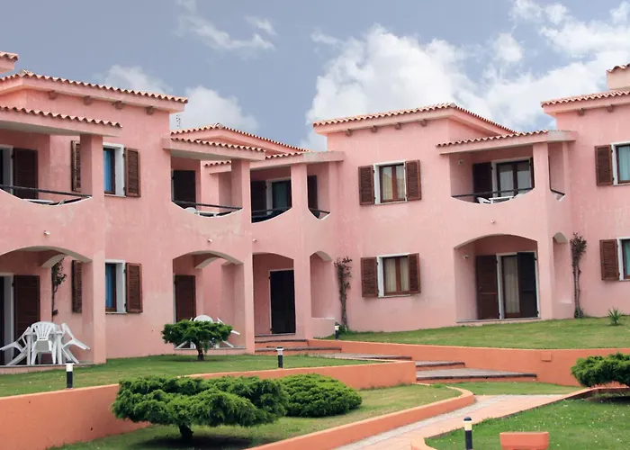 Marina Manna And Club Village